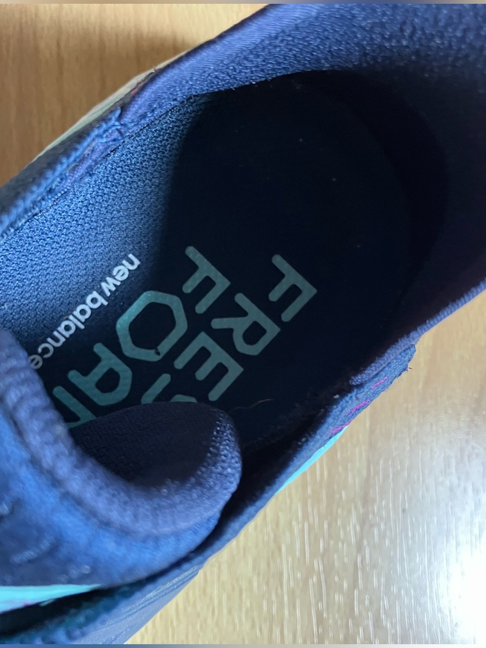 New Balance 1080 v10 Running Shoes 7.5 - Picture 4 of 6